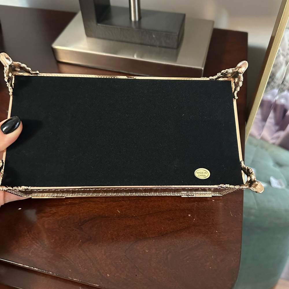 Beautiful glass jewellery box and organiser new - Picture 7 of 10